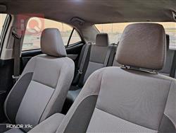 تۆیۆتا کۆرۆلا